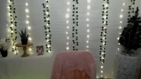 Happy online show from December 12, 8:47 am