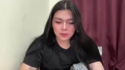 Yanahh online show from May 9, 7:49 pm