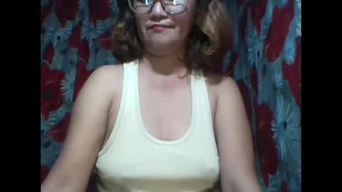 im MAY online show from April 5, 1:10 pm