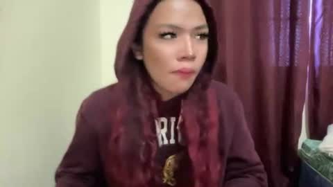 yoursweet_loveace online show from May 18, 4:07 am