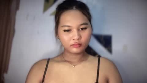 yoursweetgirl_zia online show from May 26, 6:35 am