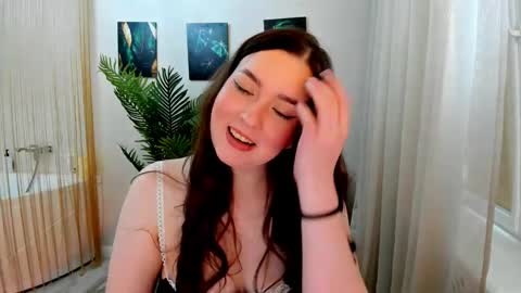yoursweetmaddy online show from May 20, 11:29 am