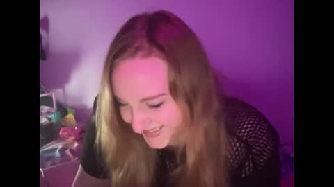 yourthickgingergoddess online show from December 22, 2:28 am