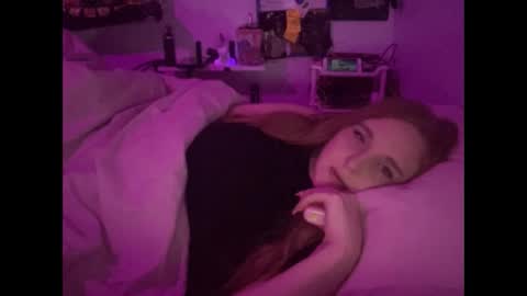 yourthickgingergoddess online show from December 19, 2:56 am