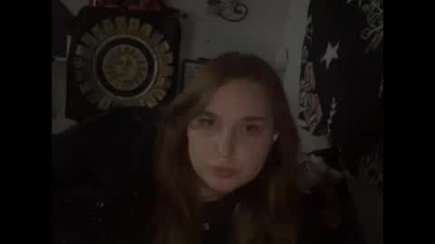 yourthickgingergoddess online show from January 17, 5:32 am