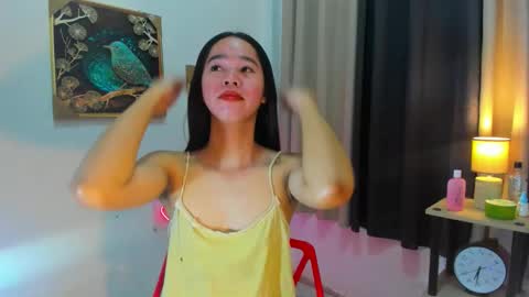 ashy online show from May 16, 10:36 am