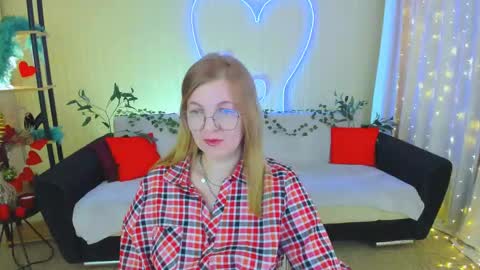 Alice online show from May 17, 10:36 am