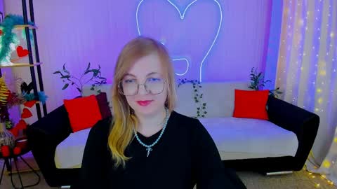 Alice online show from May 24, 11:31 am