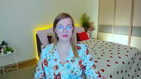 Alice online show from May 18, 9:48 am