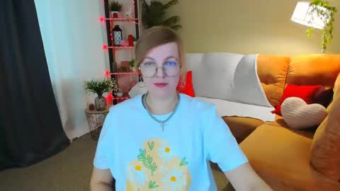 Alice online show from May 5, 9:56 am