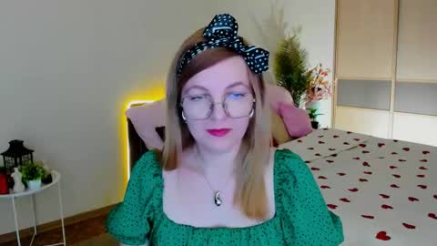 Alice online show from May 7, 11:58 am