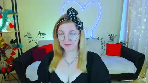 Alice online show from May 16, 9:34 am