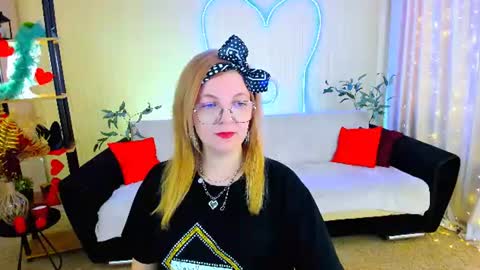 Alice online show from June 28, 9:38 am