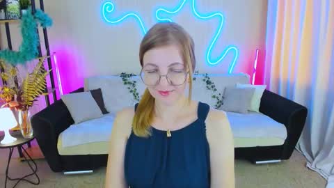 Alice online show from October 4, 12:33 pm