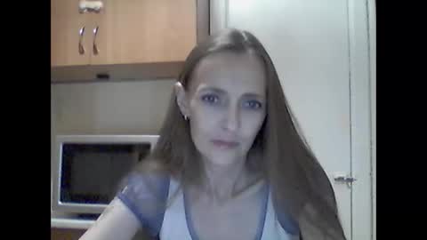 Youur light online show from November 18, 6:53 pm