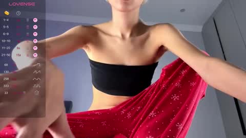 yuakiss online show from February 21, 11:11 am