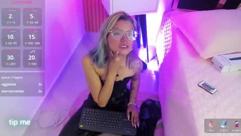 Yukki Kuran online show from September 11, 3:07 am