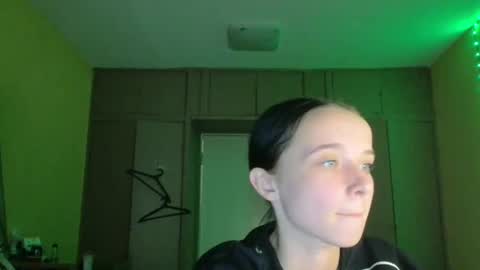 Yuliia online show from October 11, 5:15 pm