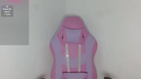 Yuli Independent model online show from December 2, 4:25 am