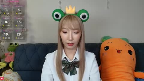 yume_ko online show from April 10, 12:22 pm