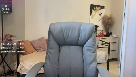 Yummy Jane online show from April 7, 5:31 am