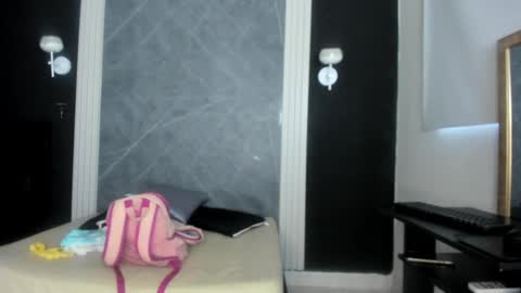Yummyduo online show from December 28, 11:52 am