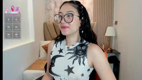 Yuna  online show from September 27, 2:57 pm