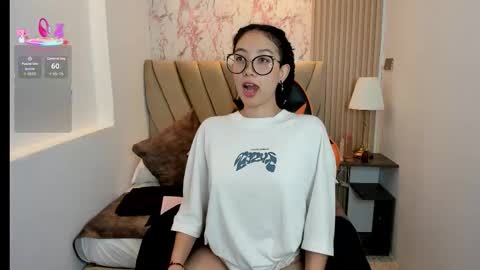 Yuna  online show from September 19, 9:25 pm