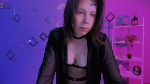 yuna_neon online show from May 10, 9:28 pm