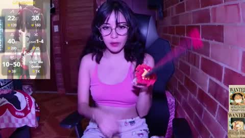yuna_pink666 online show from May 6, 2:48 am