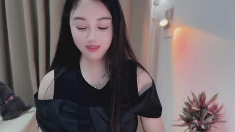 YunEr online show from May 11, 2:45 pm
