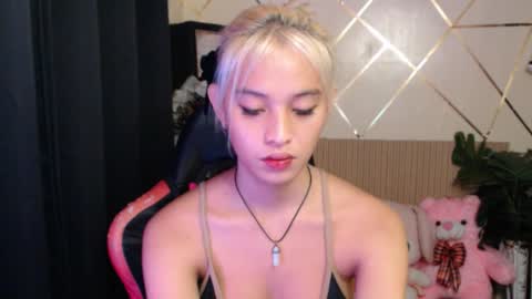 yurie_cummster online show from September 24, 9:58 pm