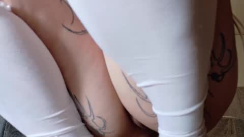 Hi My name Yuriko online show from October 12, 5:37 pm