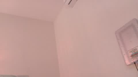 Hi My name Yuriko online show from May 19, 9:38 am