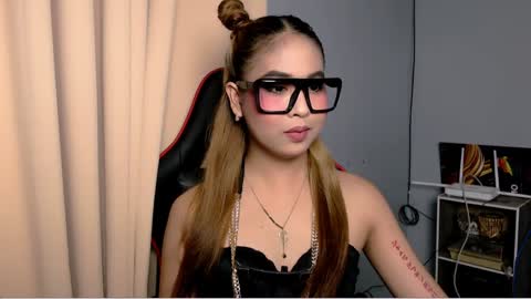 Snapshot of yvannasilva18 chatting on February 8, 4:14 am jai online show from February 8, 4:14 am