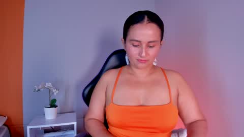 Zafiro Brown online show from May 23, 11:03 pm