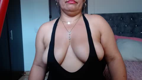 Zahi ... wants to play with everyone...yessss online show from October 3, 6:35 pm