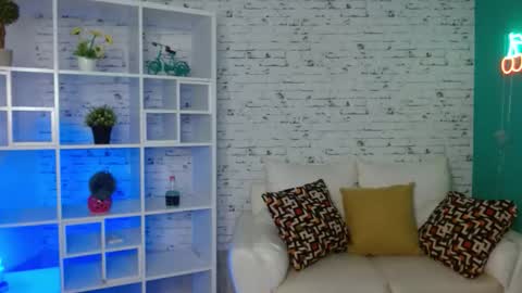 Zahira  online show from March 14, 7:37 pm