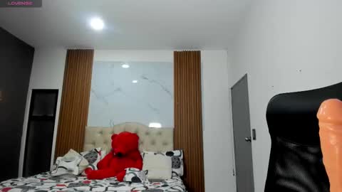 zahra_rose online show from March 21, 12:37 am