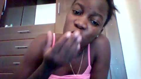 zainxxxx online show from May 16, 10:36 am