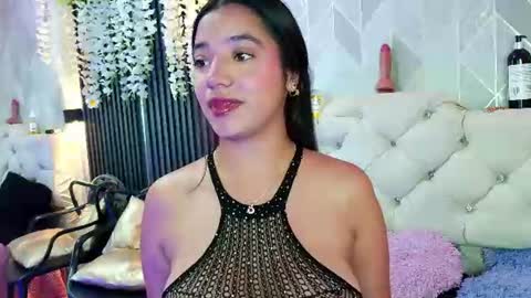Zaira Bonny online show from July 11, 4:40 pm