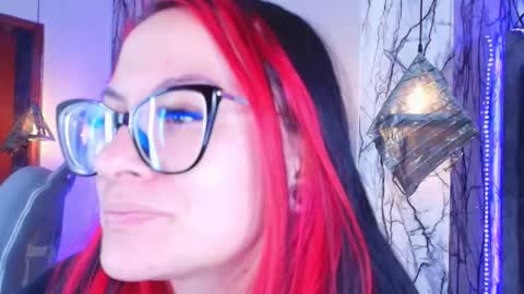   online show from March 19, 6:34 pm