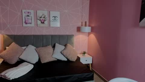 Zara Sweet  online show from May 25, 1:21 pm