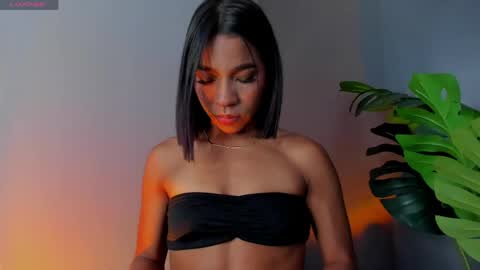 Zara online show from April 28, 5:39 pm