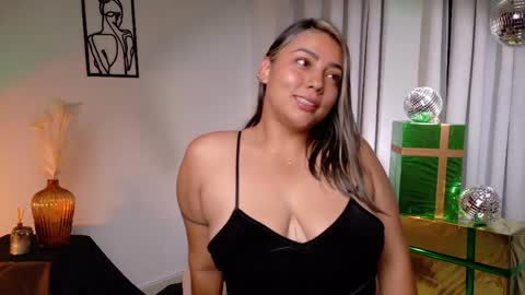 Zara Nova online show from May 23, 1:26 am