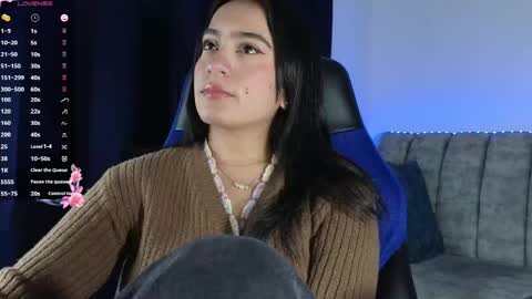 zaradames_ online show from May 5, 4:59 am