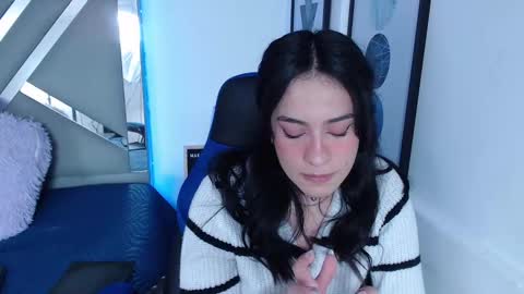 zaradames_ online show from December 20, 4:20 am