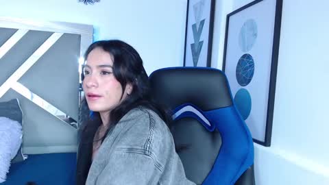 zaradames_ online show from December 25, 5:16 am