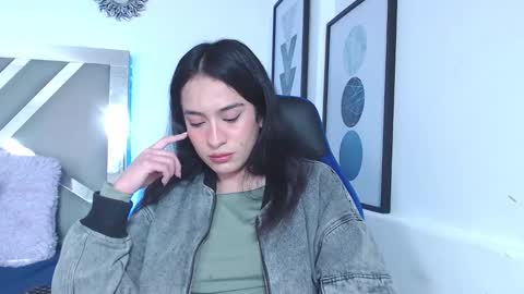 zaradames_ online show from December 22, 5:34 am
