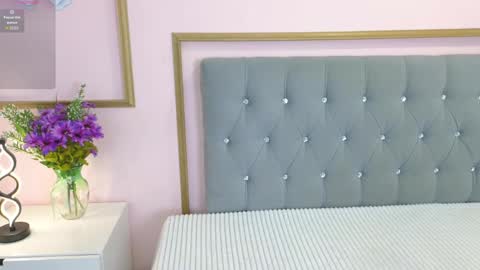 zarahcarter online show from April 9, 1:05 pm